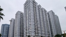 Thủ tướng yêu cầu Bộ Xây dựng nghiên cứu, đề xuất xây dựng chính sách đối với phân khúc nhà ở dành cho nhóm người có thu nhập trung bình trên 20 triệu đồng/tháng. (Ảnh minh hoạ)