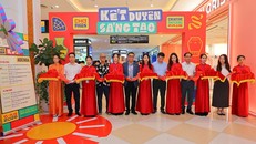 BTC cắt băng khai mạc chương trình "Kết duyên sáng tạo".