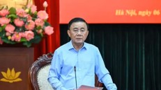 Ủy viên Bộ Chính trị, Thường trực Ban Bí thư Trần Cẩm Tú. 