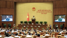 Sáng 8/8/2026, Quốc hội thảo luận ở hội trường về dự án Luật Phòng, chống phổ biến vũ khí hủy diệt hàng loạt và Luật sửa đổi, bổ sung một số điều của 09 luật về quân sự, quốc phòng. (Ảnh: TTXVN)