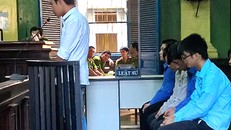 Bị cáo Như không thừa nhận nhờ đàn em đánh người vi phạm. Ảnh: H. D. 