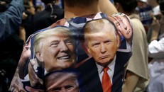 Một người ủng hộ Donald Trump tại Nevada. Ảnh: Reuters