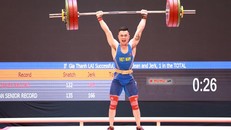 Lại Gia Thành thành công trong việc phá kỷ lục SEA Games ở cả nội dung cử đẩy và tổng cử. Ảnh: Thethao.vn