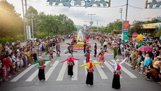 Trải nghiệm không gian văn hóa đặc sắc trong đêm nghệ thuật “Hòa Bình – Thanh âm xứ Mường”