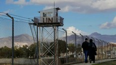 Một chốt bảo vệ của Liên hợp quốc tại hàng rào phân chia Síp, nơi bị chia cắt vào năm 1974. Ảnh: AP