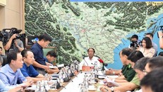 Siêu bão Noru: 5 địa phương cho học sinh nghỉ học tránh bão