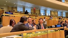 Đoàn Việt Nam tham dự phiên họp bỏ phiếu và công bố kết quả thành viên Hội đồng Nhân quyền Liên Hợp Quốc. Ảnh: TTXVN.