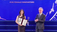 Chủ nhân Giải đặc biệt VinFuture mùa 1: 'Làm nghiên cứu đừng ngại thương mại hoá'