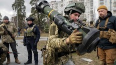 Thượng nghị sĩ Mỹ phản đối đề xuất huấn luyện binh sĩ Ukraine tại Oklahoma