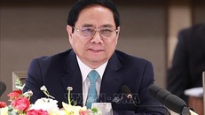 Thủ tướng Phạm Minh Chính phát biểu tại Diễn đàn doanh nghiệp Việt Nam thường niên 2023. Ảnh: Dương Giang/TTXVN