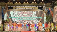 Tiết mục văn nghệ mở màn cho Ngày hội Văn hóa, Thể thao và Du lịch đồng bào dân tộc Khmer tỉnh An Giang lần thứ XIII năm 2023.