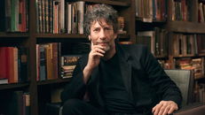 Nhà văn Neil Gaiman.