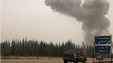 Israel không kích lãnh thổ Syria