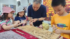 Tôn vinh các giá trị tinh hoa di sản làng nghề