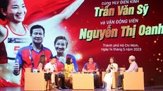 Nguyễn Thị Oanh giao lưu với giới trẻ sau khi lập kỷ lục SEA Games