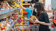 Hơn 30% hộ dân chịu ảnh hưởng do giá hàng hóa, dịch vụ tăng cao