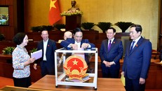 Quốc Hội lấy phiếu tín nhiệm 44 chức danh