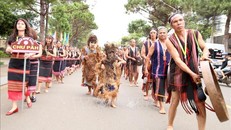 Đa sắc màu văn hóa tại Lễ hội đường phố tỉnh Gia Lai năm 2023.