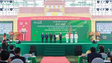 Đại học Quốc gia Hà Nội tiếp tục đón nhận Huân chương Lao động hạng Nhất