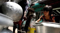 Biến đổi khí hậu khiến hàng triệu người Bangladesh rủi ro mắc ung thư