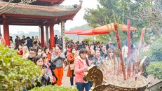 Ngăn chặn lợi dụng di tích, lễ hội, tín ngưỡng để trục lợi