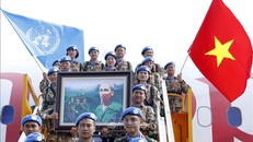 Lực lượng gìn giữ hòa bình Việt Nam xuất quân tại Sân bay quốc tế Nội Bài (Hà Nội), lên đường thực hiện nhiệm vụ của LHQ tại Phái bộ UNISFA. Ảnh (tư liệu): An Đăng/TTXVN