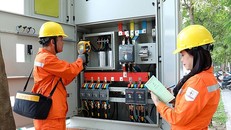 Vì sao hoá đơn tiền điện tại Hà Nội tăng vọt? 
