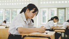 Khi nào chính sách giáo dục thôi "phanh gấp"?