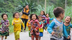 Trao sinh kế cho các gia đình, chấm dứt lao động trẻ em