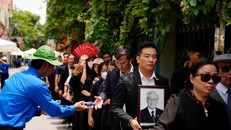 Người dân tiếc thương đồng chí Nguyễn Phú Trọng và tin tưởng vào sự lãnh đạo của Đảng