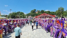 Lễ hội đền Bảo Hà thu hút hàng ngàn du khách