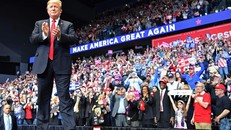 Một tuần bận rộn của ứng cử viên Donald Trump