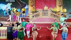 Khai mạc Lễ hội Óc Om Bóc - Đua ghe Ngo Sóc Trăng