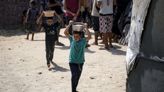 Liên hợp quốc yêu cầu sơ tán khẩn cấp 2.500 trẻ em tại Dải Gaza