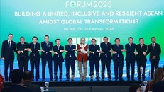 Thủ tướng Phạm Minh Chính và các Trưởng đoàn tham dự Diễn đàn Tương lai ASEAN 2025. Ảnh: Dương Giang