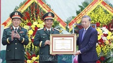 Tổng Bí thư, Chủ tịch nước Tô Lâm trao Danh hiệu Anh hùng Lực lượng vũ trang nhân dân tặng Quân khu 1