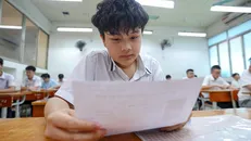 Thí sinh Hà Nội bước vào môn thi Toán