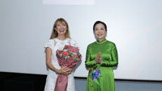 Jane Seymour mở màn "Tiêu điểm điện ảnh Hoa Kỳ" tại DANAFF IV