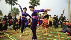 Nghị quyết 28 gỡ "nút thắt" phát triển văn hóa