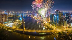 Thành phố Hồ Chí Minh bắn pháo hoa 7 điểm chào mừng 81 năm Quốc khánh