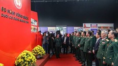 Khai mạc triển lãm 80 năm vững bước dưới cờ Đảng quang vinh