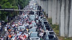 Sở Giao thông vận tải Hà Nội đề xuất cấm xe máy ngoại tỉnh vào Hà Nội năm 2021. Ảnh: Hoàng Hà