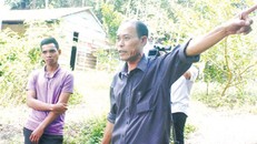 Người dân thôn Hoa, sống trong ô nhiễm vì nhà máy xi măng Xuân Thanh, bất an trước thông tin sẽ có thêm nhà máy thép.