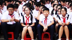 Học sinh THCS tại TP HCM trong một lễ chào cờ. Ảnh: Mạnh Tùng