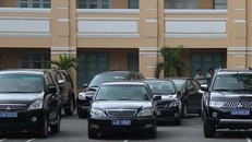 Thủ tướng yêu cầu đến 2020 giảm 50% xe công