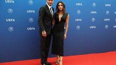 Victoria Beckham lạnh nhạt dự sự kiện cùng chồng