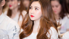 Nhan sắc xinh đẹp của cô gái lấy được trái tim 'soái ca' Bùi Tiến Dũng