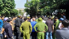 Truy sát mẹ ruột không thành, nam thanh niên ngáo đá khống chế cháu bé 3 tuổi