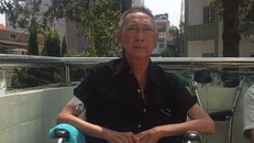 Nghệ sĩ Lê Bình gầy rộc, liệt nửa người vì căn bệnh ung thư phổi