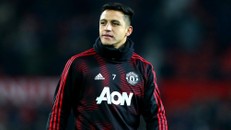 MU cắn răng chịu thiệt để 'tống cổ' Alexis Sanchez